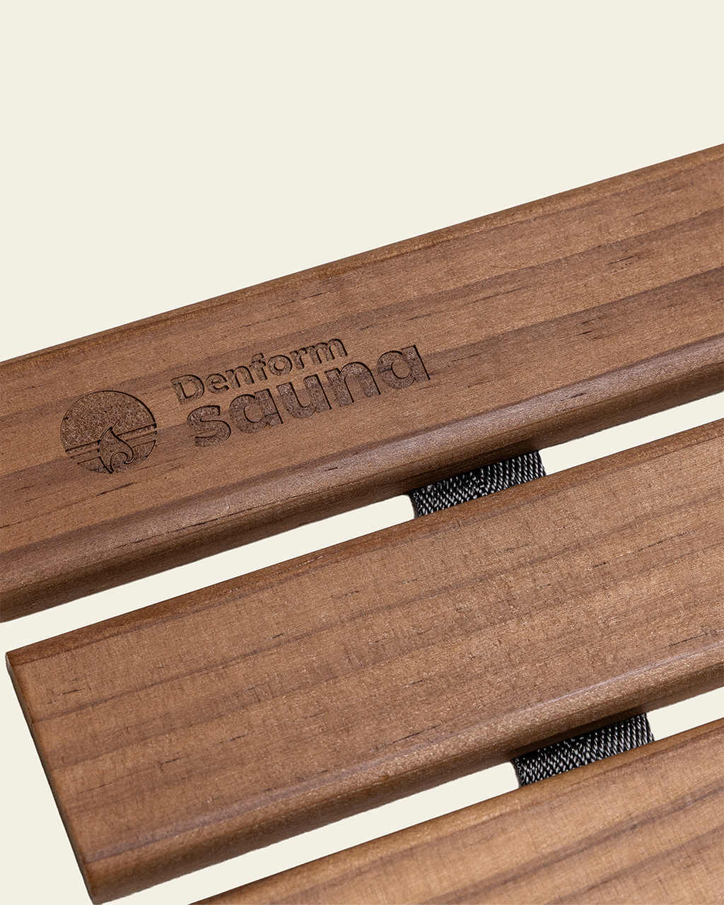 Saunamatte aus Thermoholz